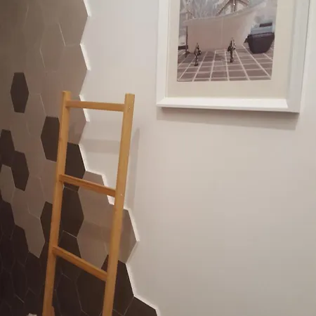 Parva Domus Intera Casa Indipendente In Centro Tatil Evi *